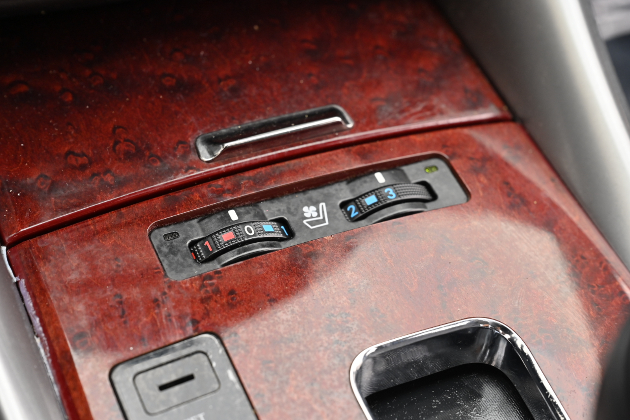 Lexus IS photo 22