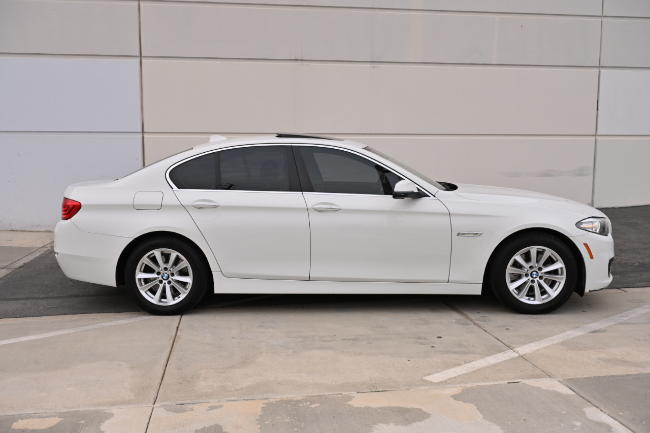 BMW 528i photo 7