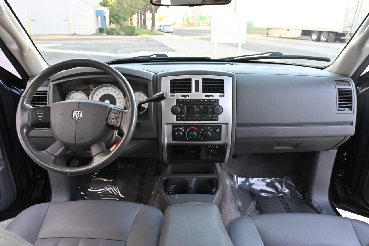 Dodge Dakota photo 13