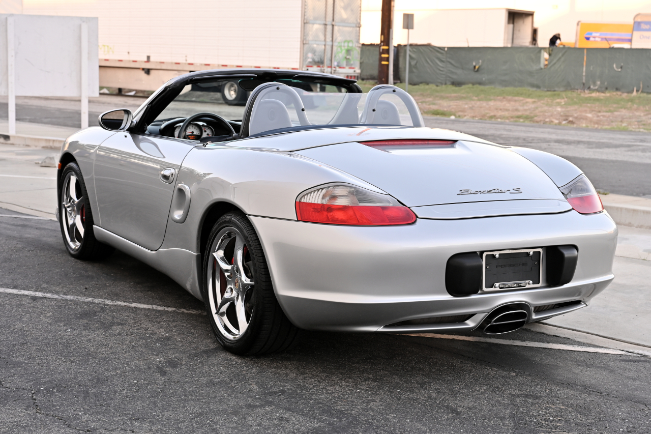 Porsche Boxster photo 5