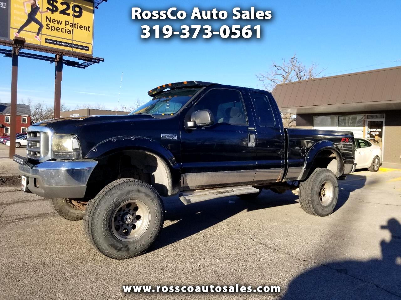 Used 2004 Ford F250 SD XLT SuperCab 4WD for Sale in Cedar Rapids IA