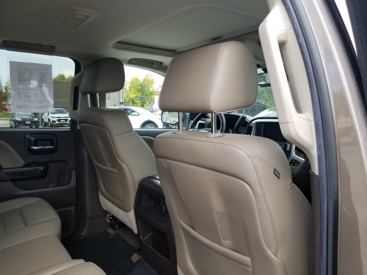 GMC Sierra 1500 Denali Crew Cab Short Box 4WD 2015 GMC Sierra 1500 Denali Crew Cab Short Box 4WD 2015