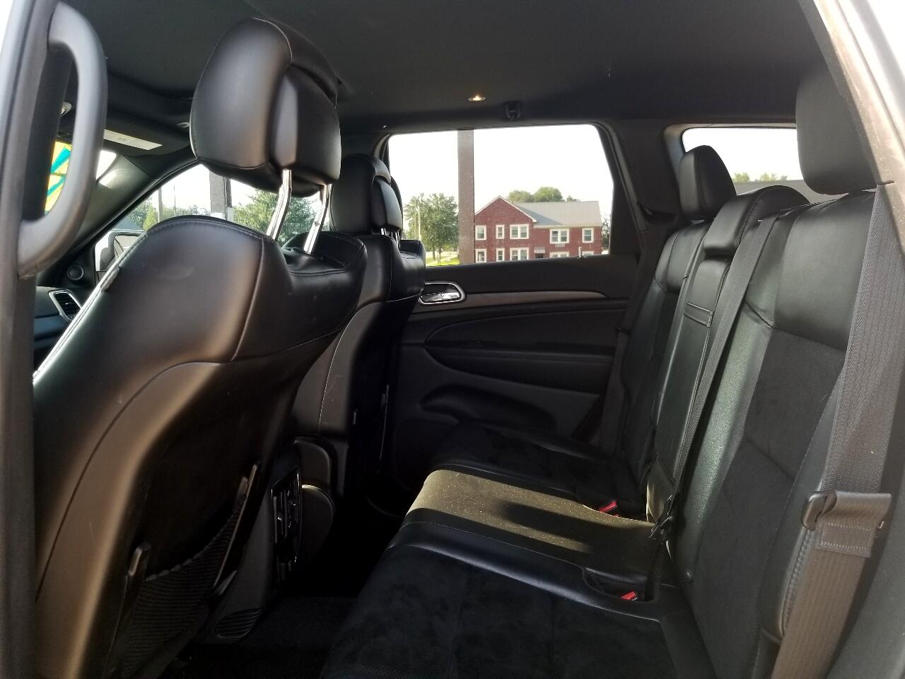 2017 Jeep Grand Cherokee Laredo photo 19