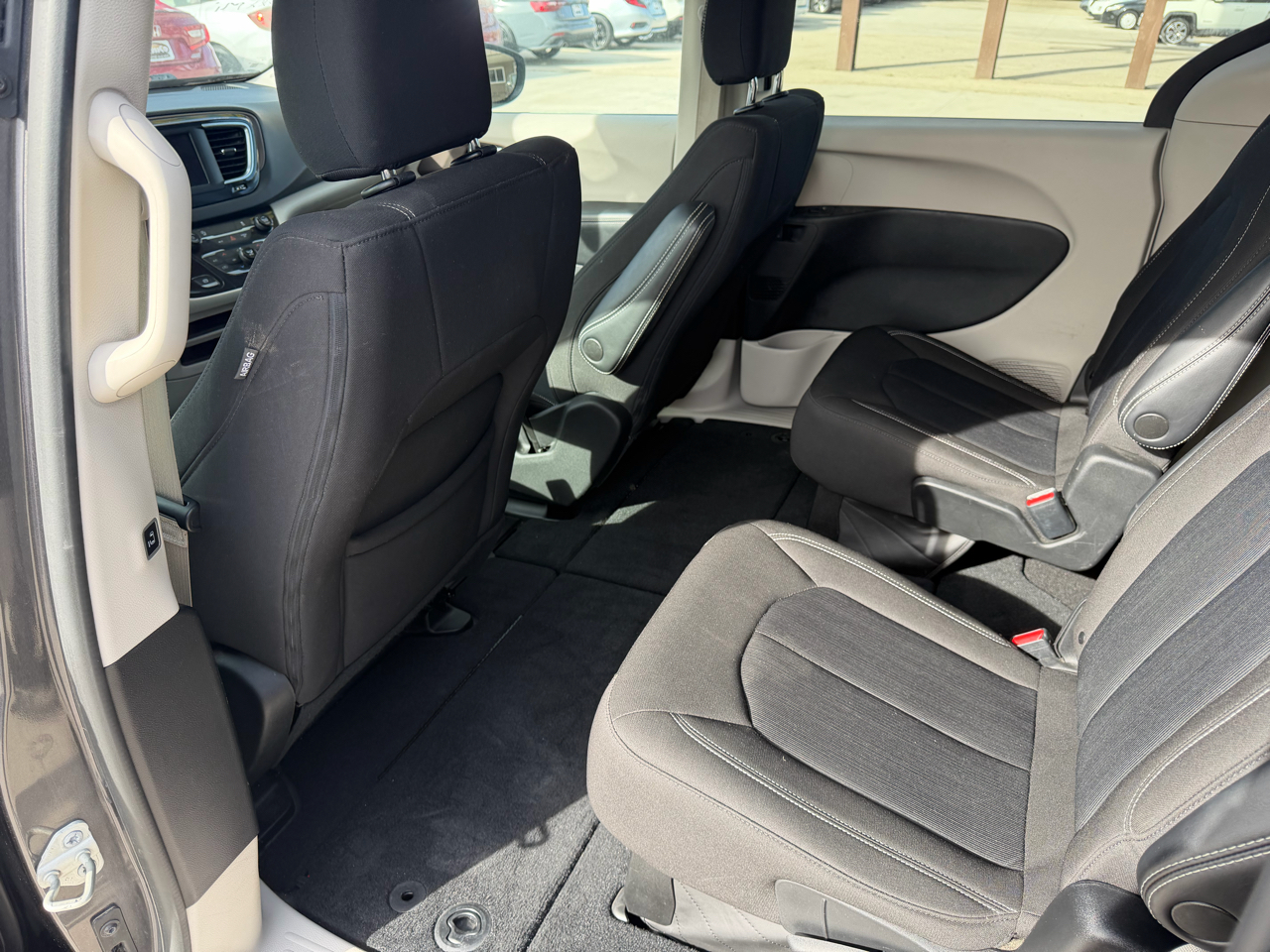 Chrysler Voyager LX 2023 Chrysler Voyager LX 2023