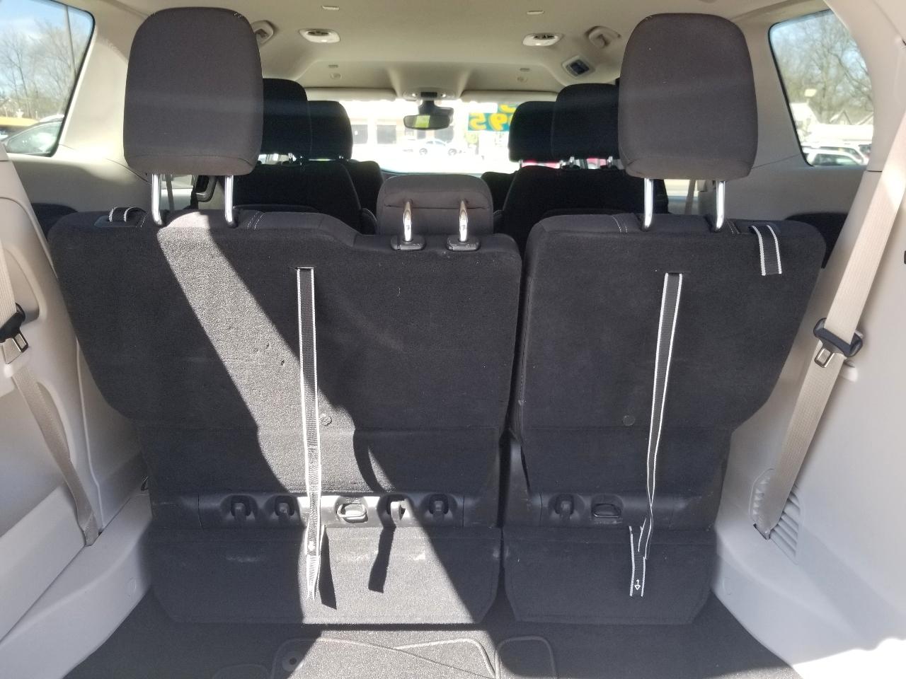 Chrysler Voyager LX FWD 2023