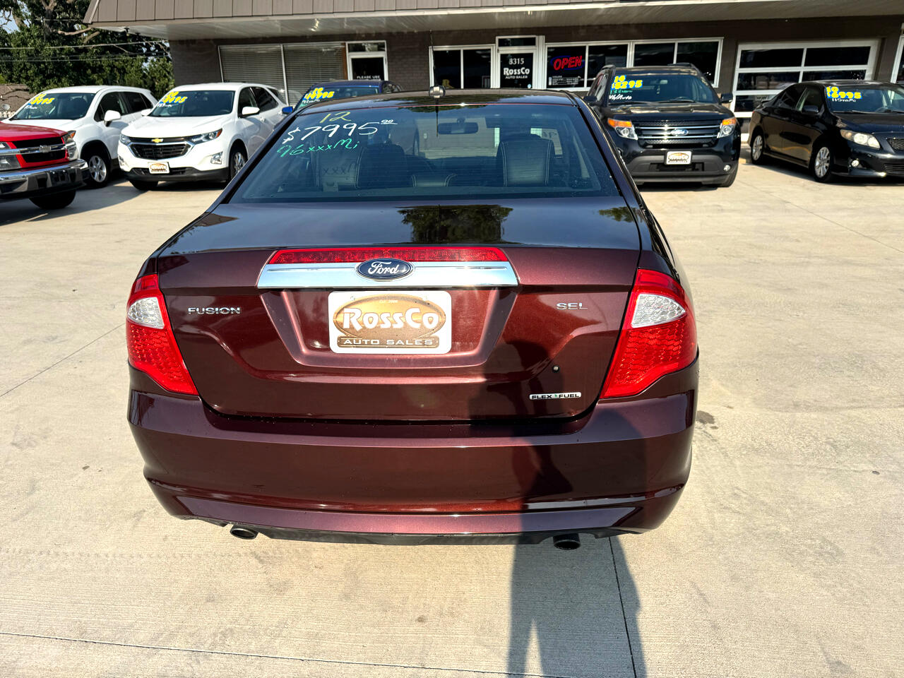 2012 Ford Fusion SEL photo 5
