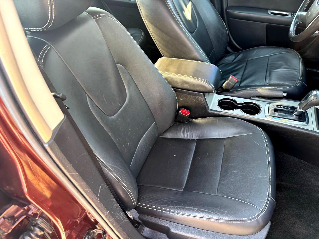 2012 Ford Fusion SEL photo 27