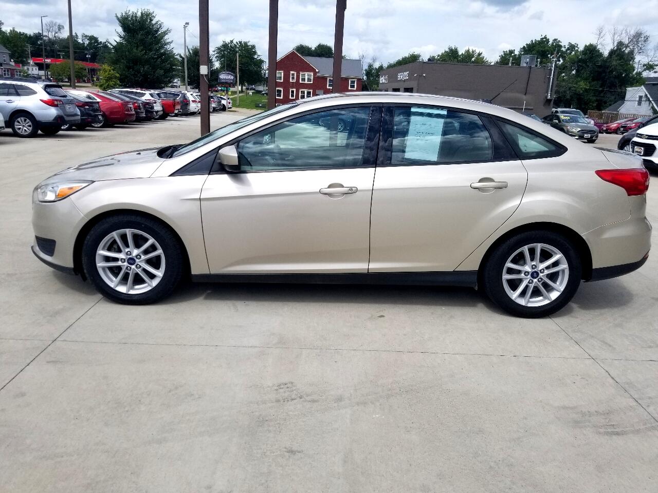 2018 Ford Focus Sedan photo 8