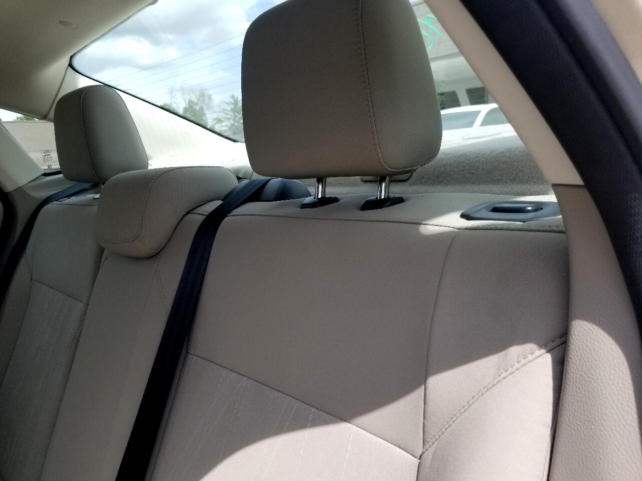 2018 Ford Focus Sedan photo 14
