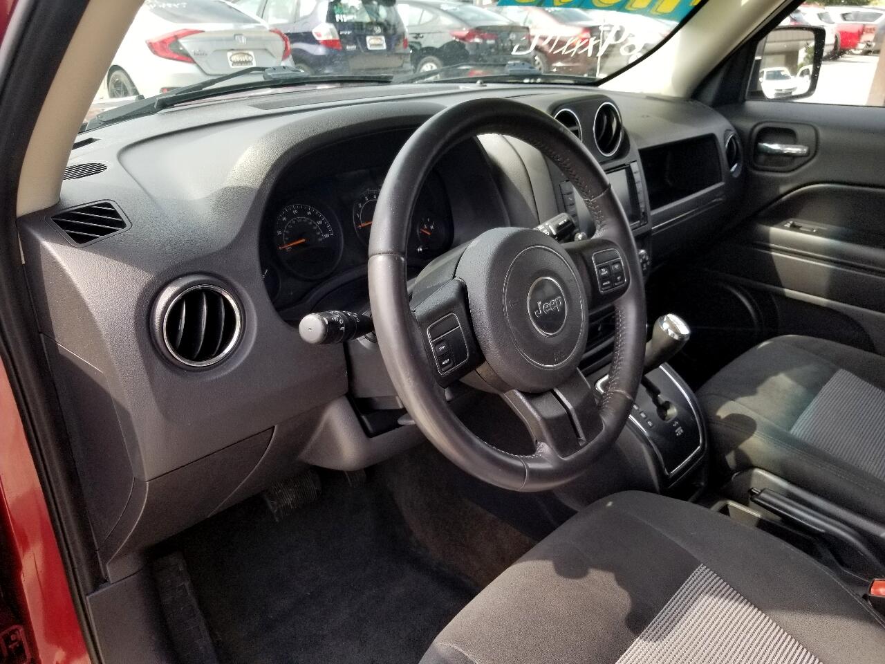 2017 Jeep Patriot Latitude photo 12