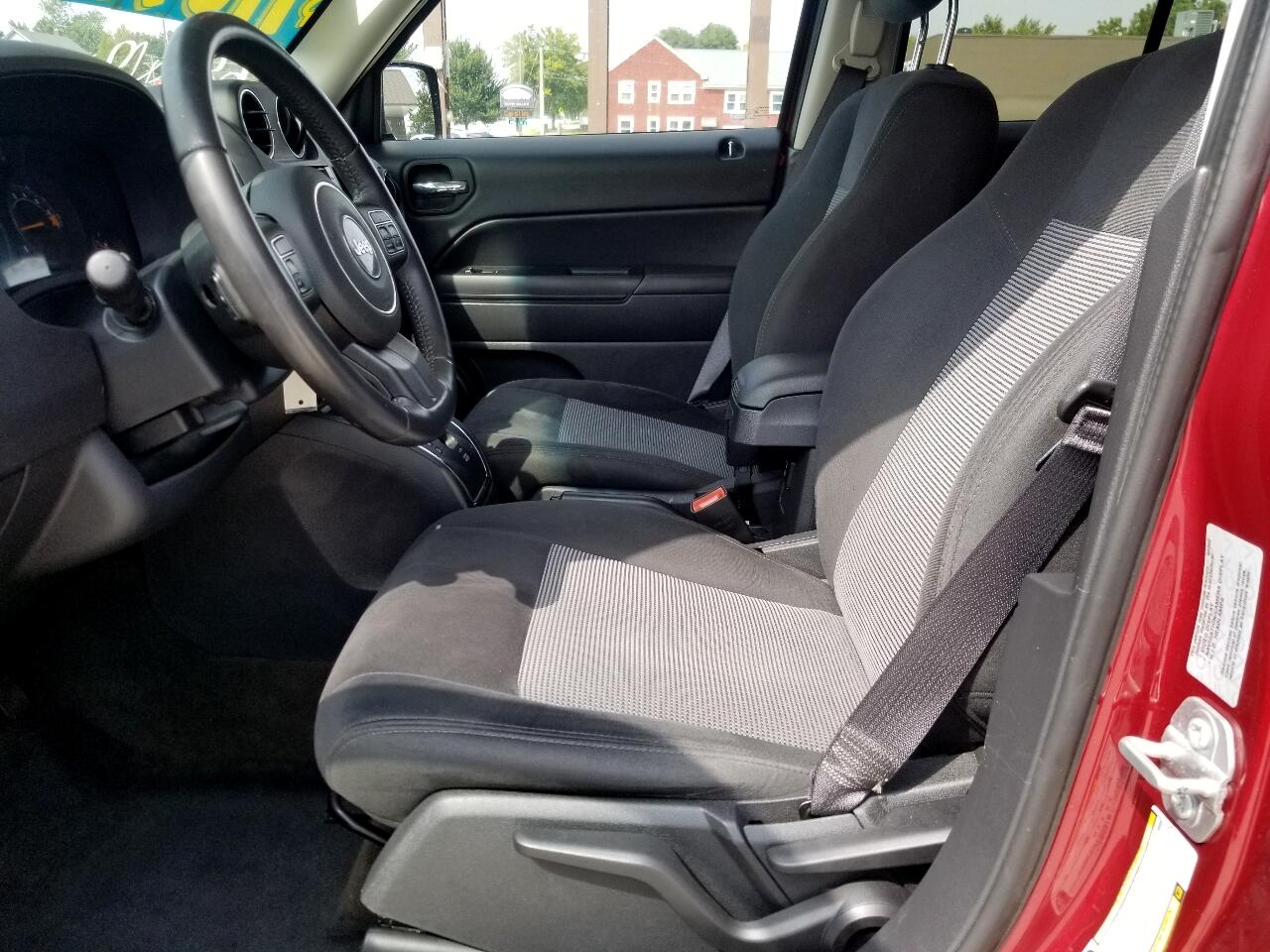 2017 Jeep Patriot Latitude photo 13
