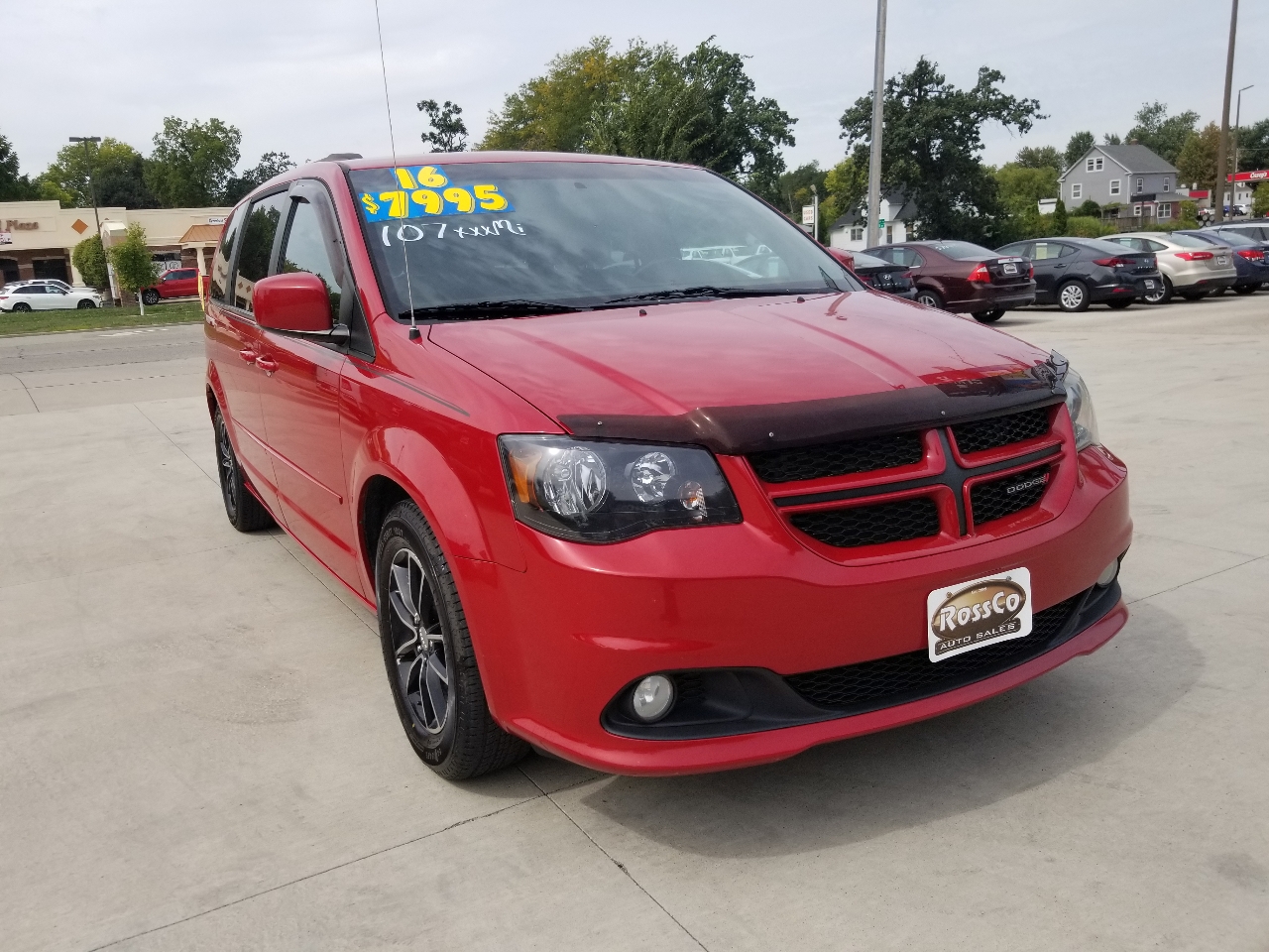 2016 Dodge Grand Caravan R/T photo 2