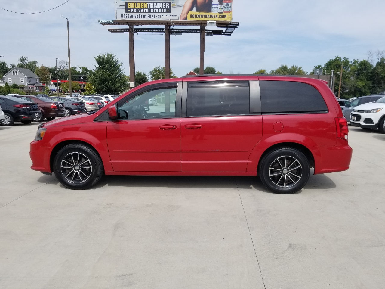 2016 Dodge Grand Caravan R/T photo 7