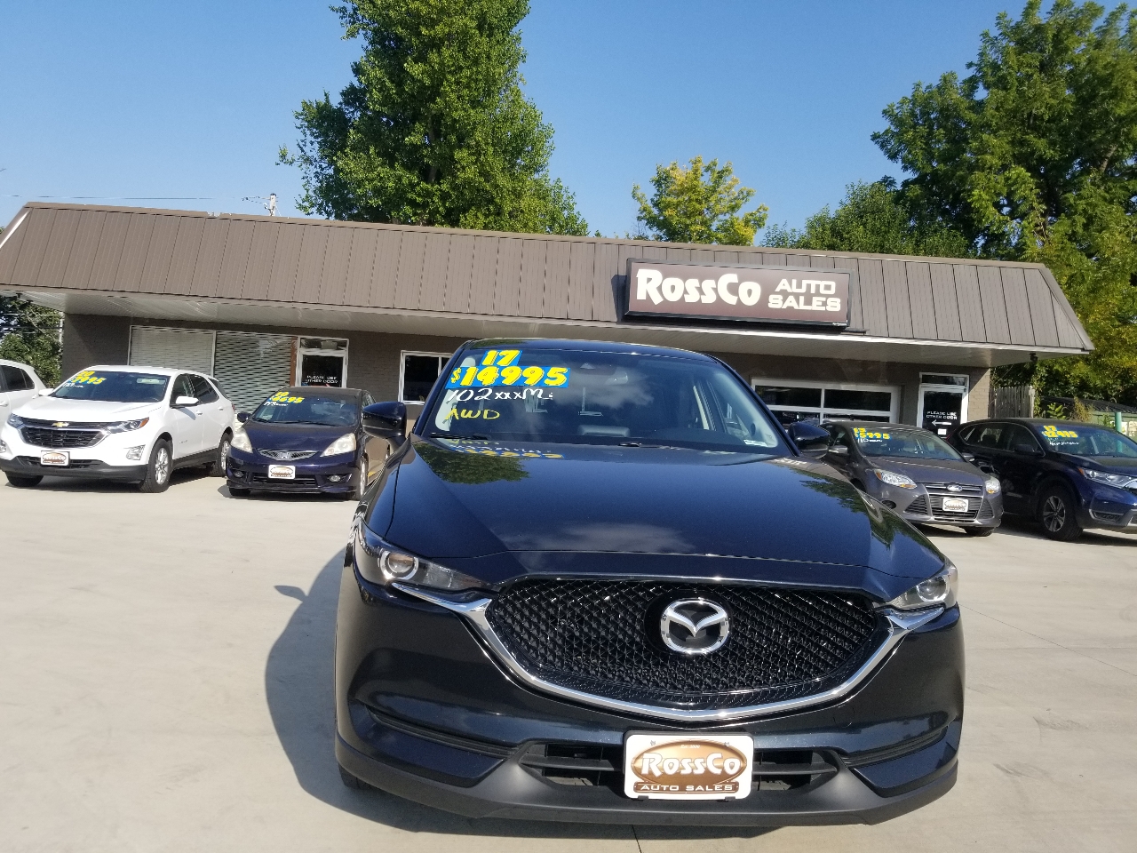 2017 Mazda CX-5 Touring photo 2
