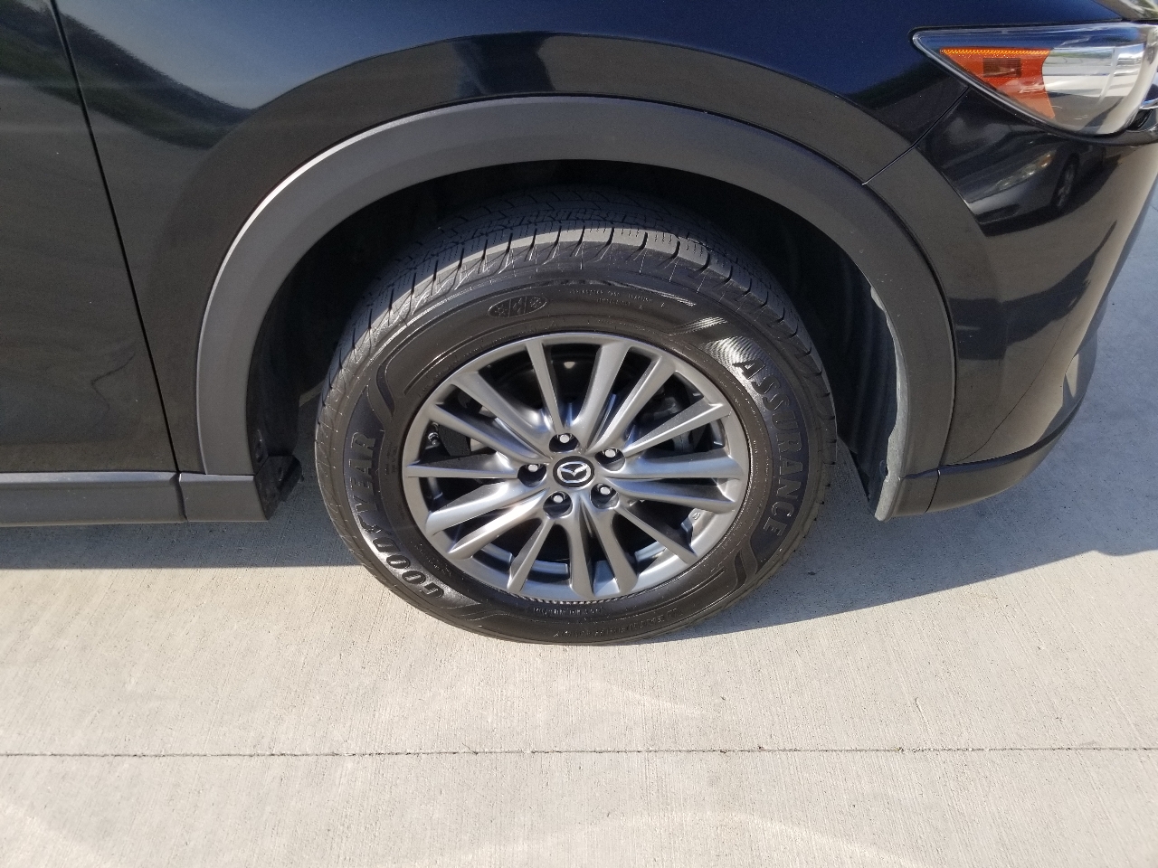 Mazda CX-5 Touring AWD 2017 Mazda CX-5 Touring AWD 2017