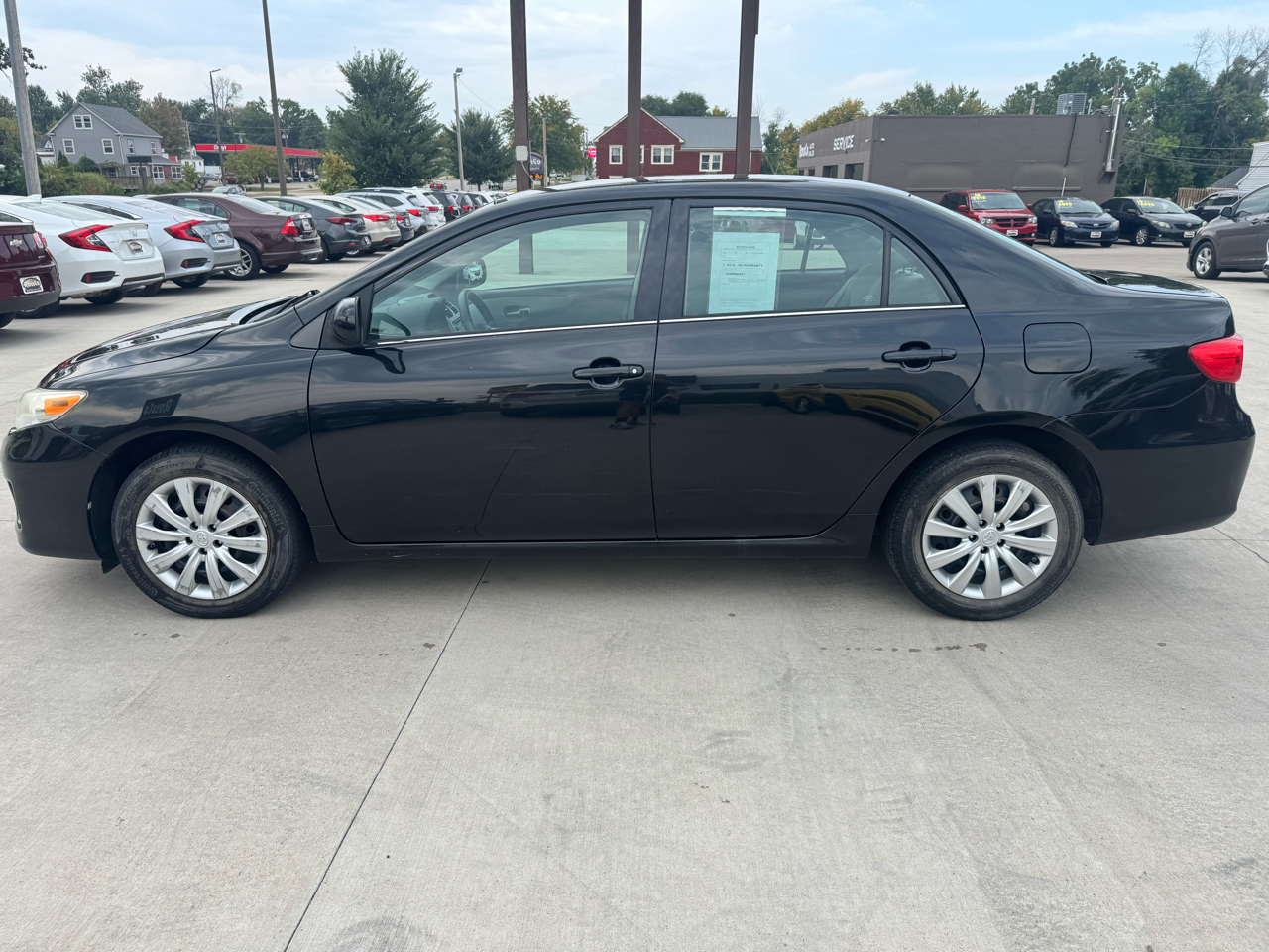 2013 Toyota Corolla LE photo 7
