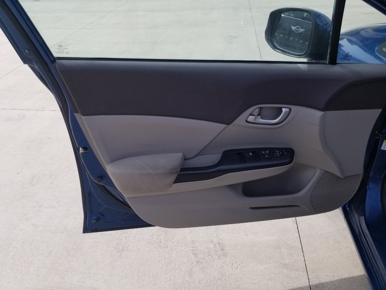2012 Honda Civic LX photo 13