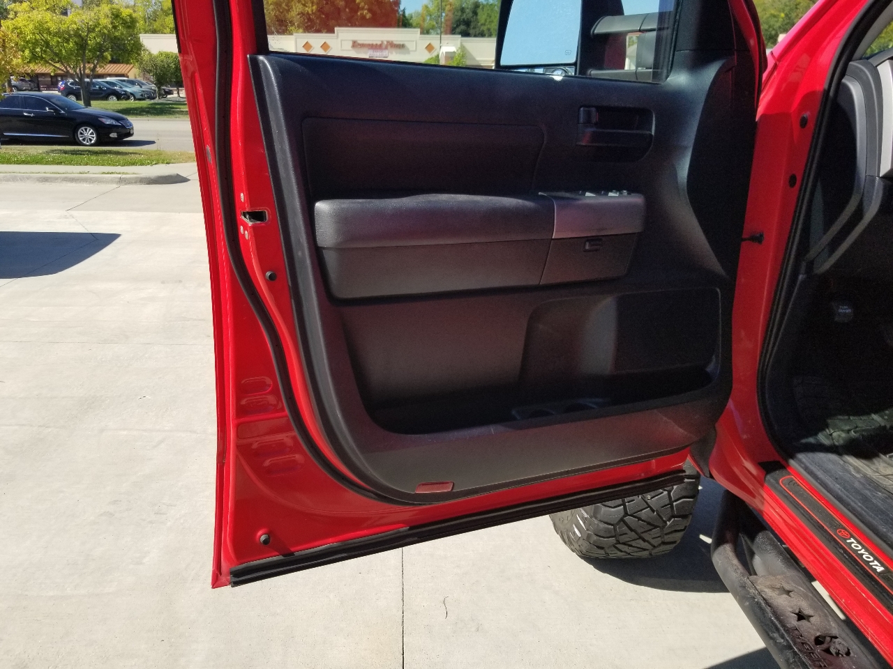 2011 Toyota Tundra SR5 photo 13
