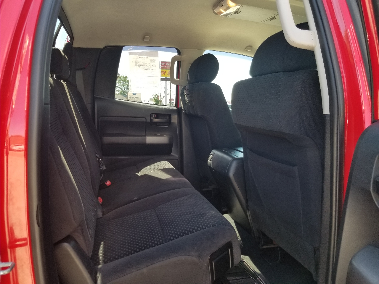 2011 Toyota Tundra SR5 photo 27