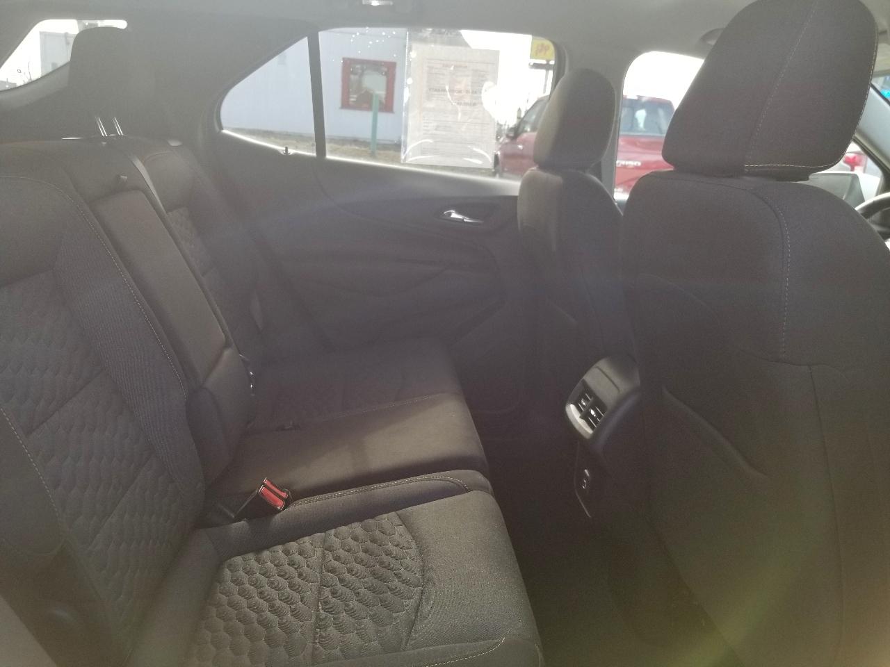 Chevrolet Equinox AWD 4dr LT w/1LT 2021