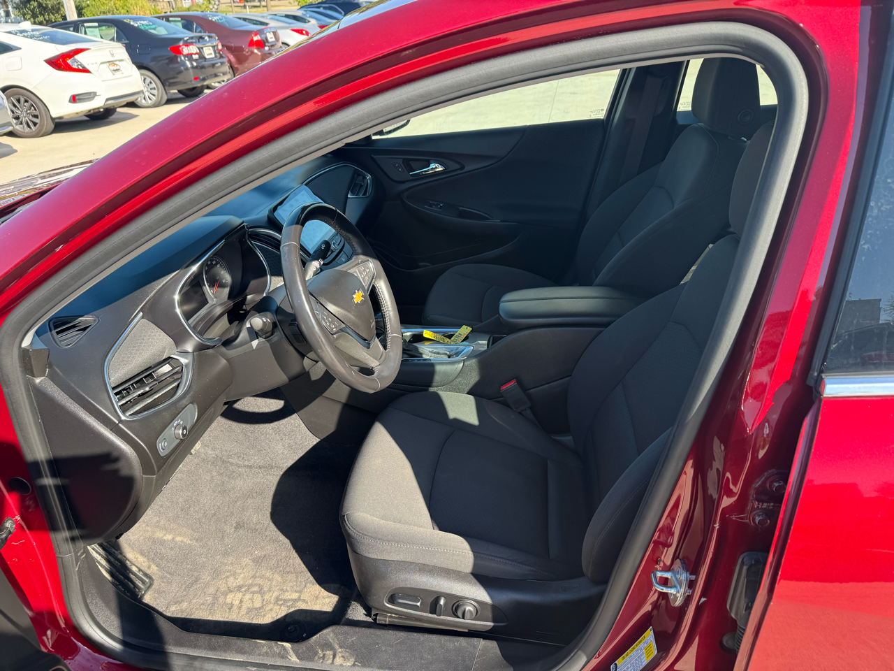 2018 Chevrolet Malibu 1LT photo 11