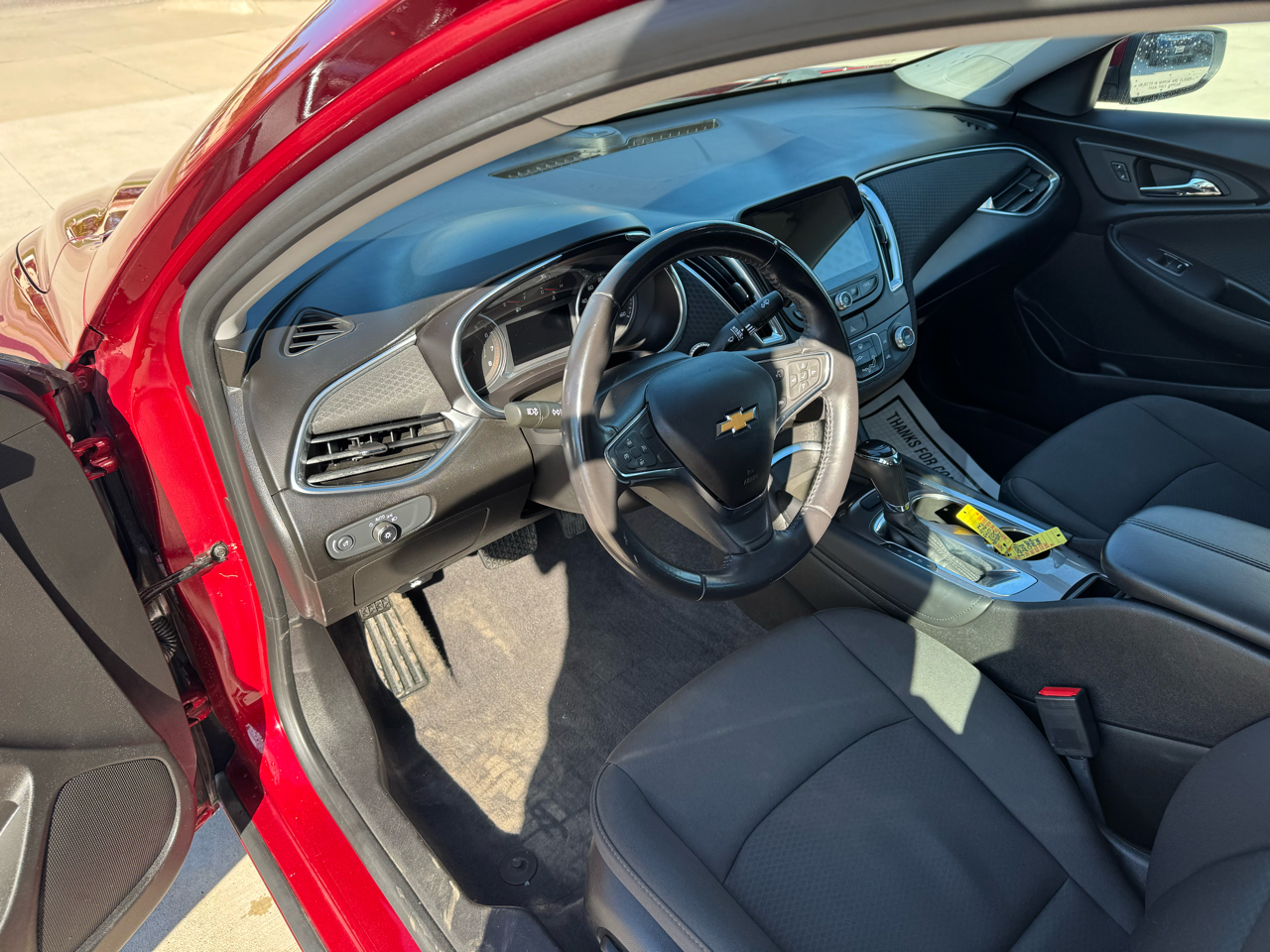2018 Chevrolet Malibu 1LT photo 12