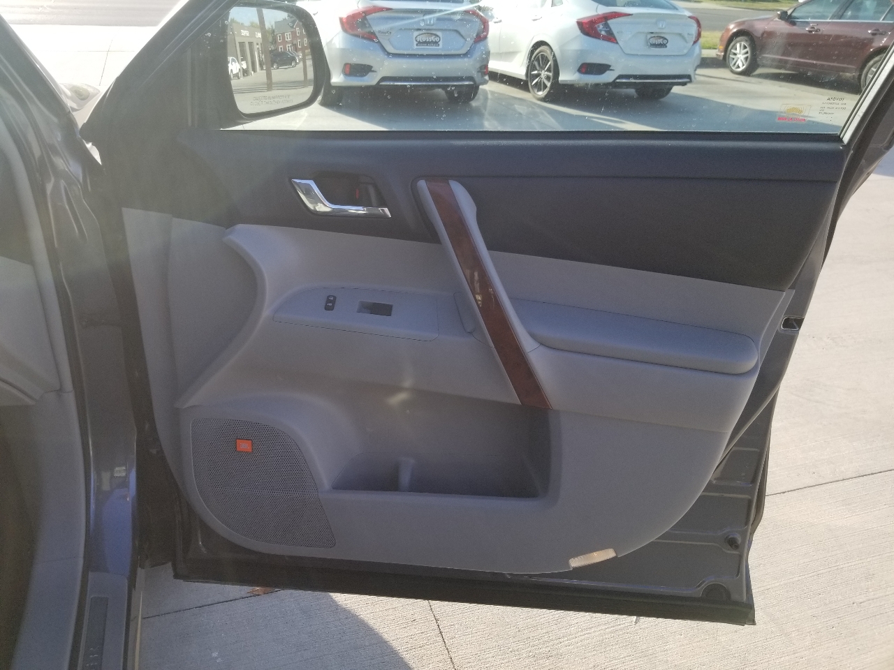 2013 Toyota Highlander Limited photo 27