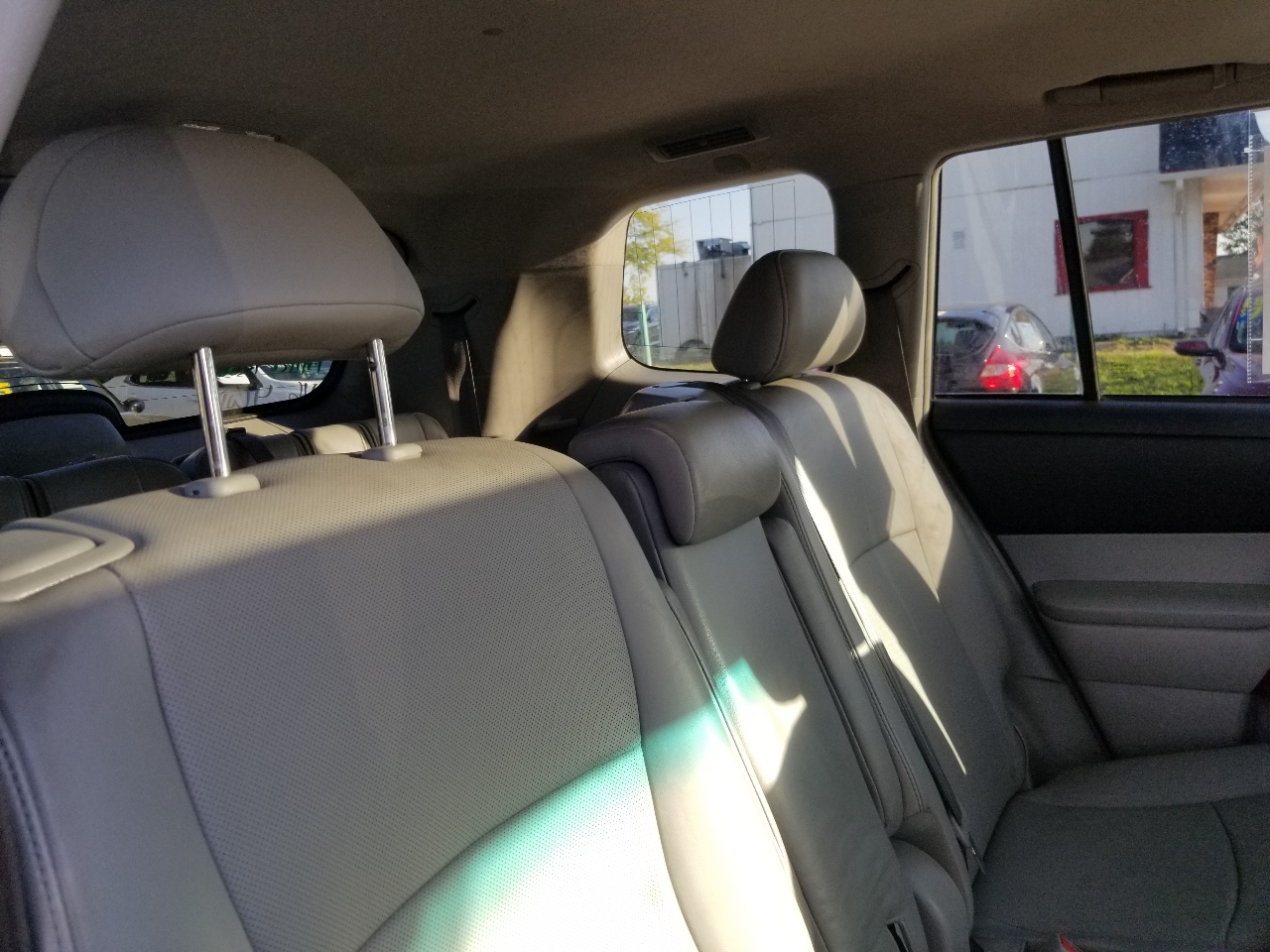 2013 Toyota Highlander Limited photo 28