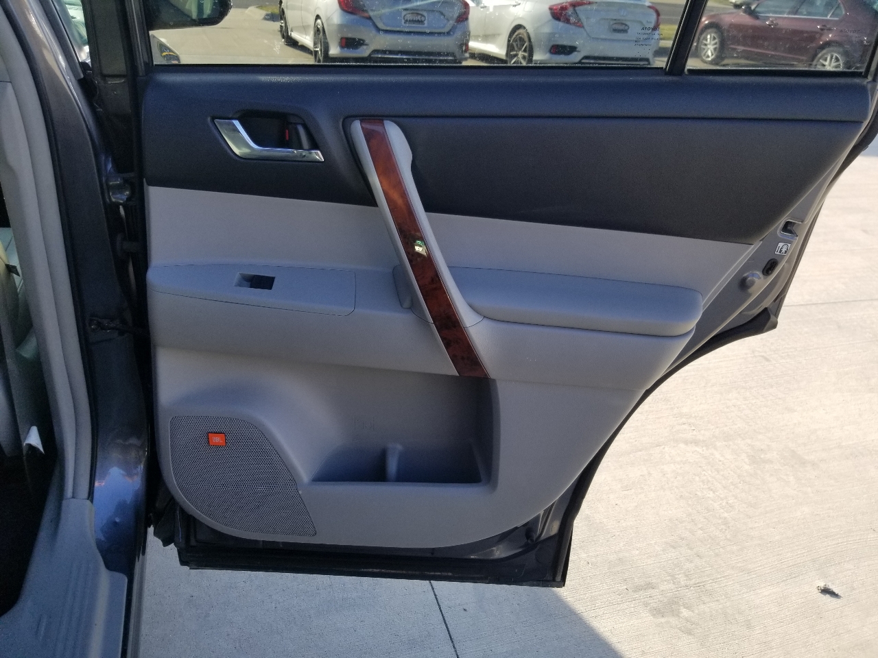 2013 Toyota Highlander Limited photo 31