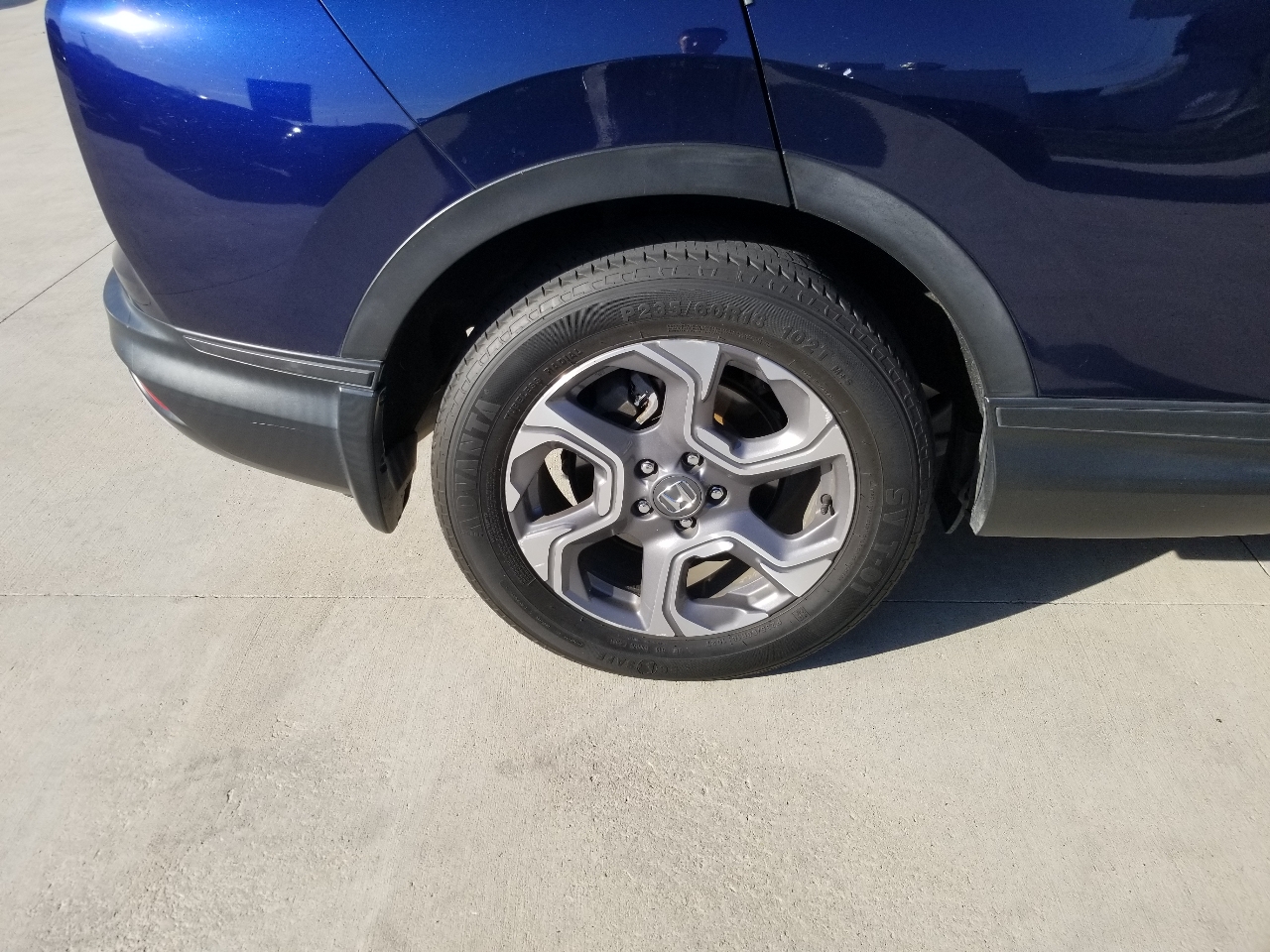 2017 Honda CR-V EX photo 10