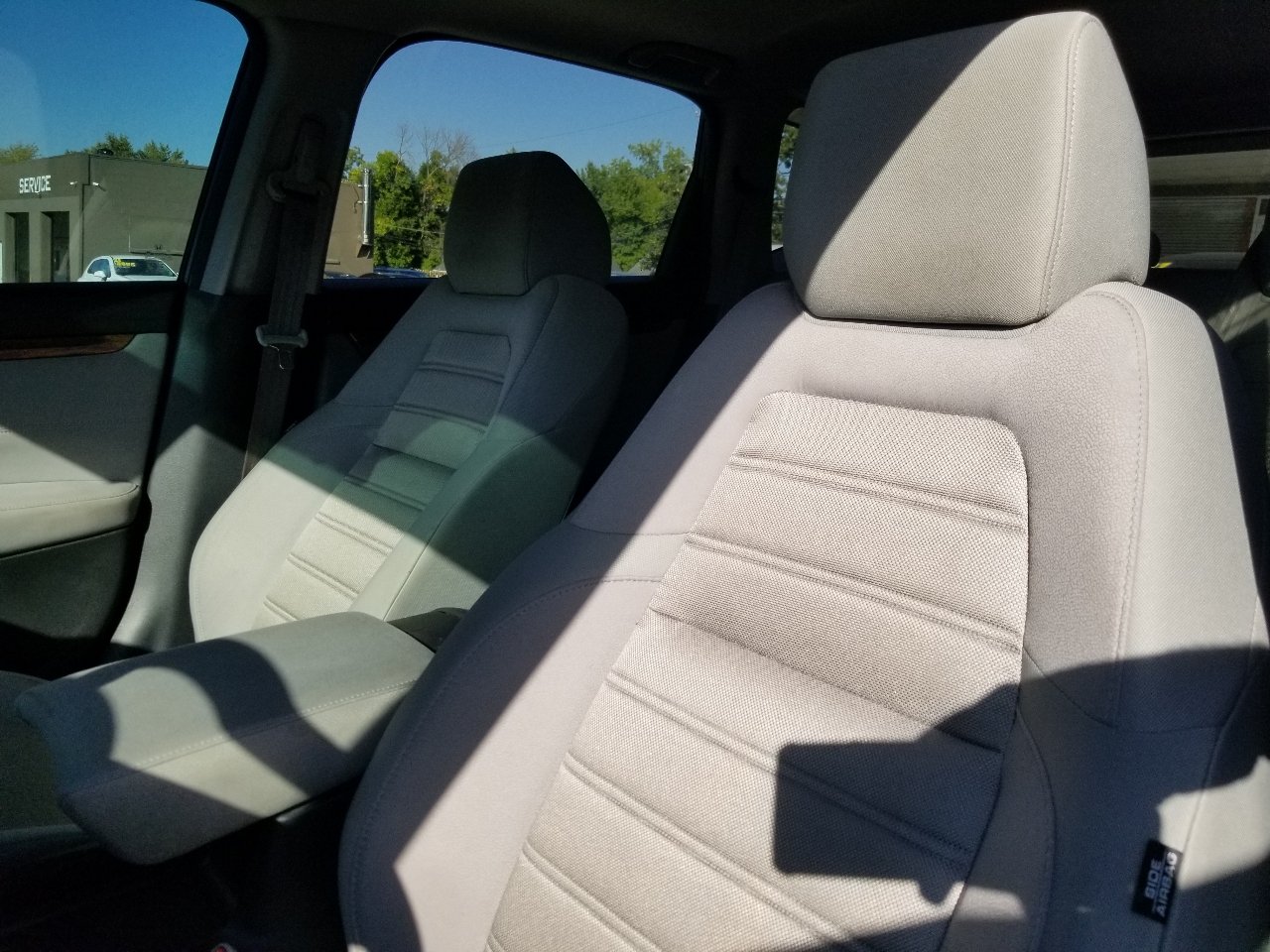 2017 Honda CR-V EX photo 15