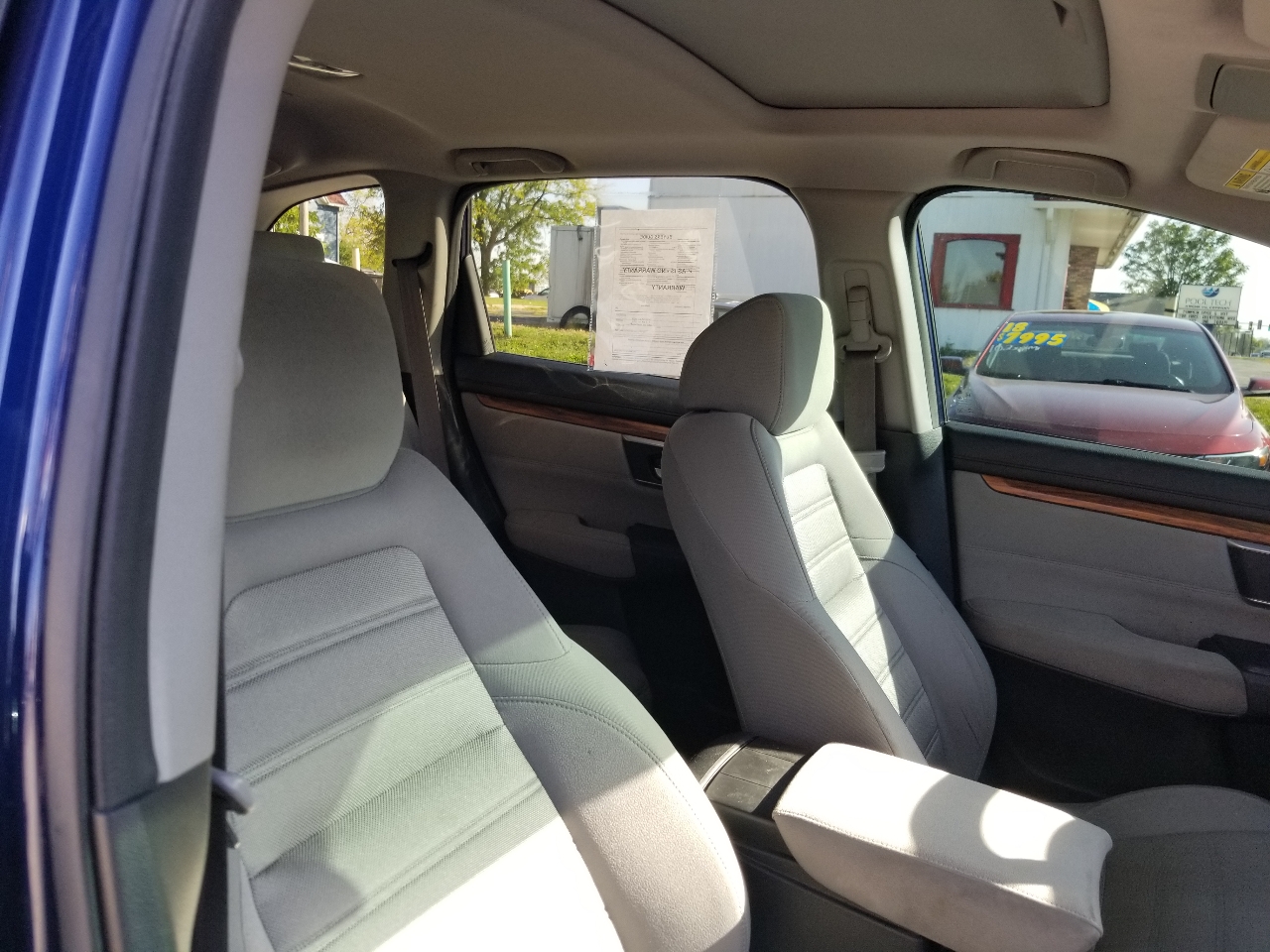 2017 Honda CR-V EX photo 19