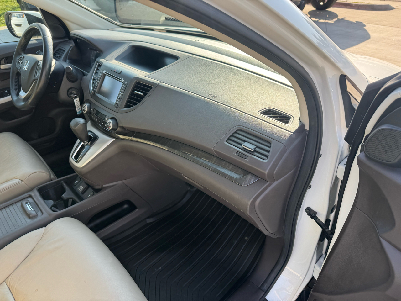 2014 Honda CR-V EX-L photo 28