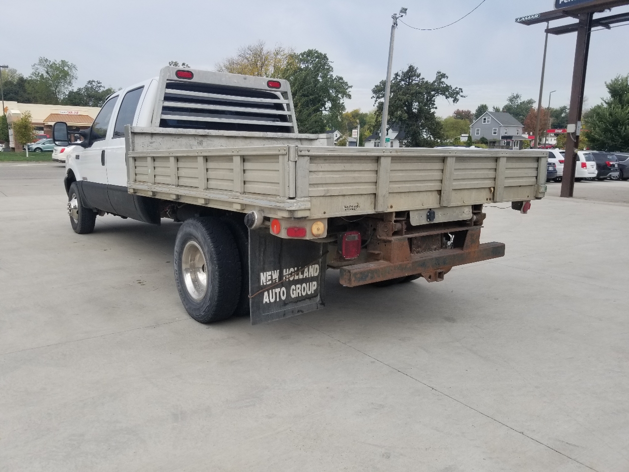 2004 Ford F-350 XL photo 3