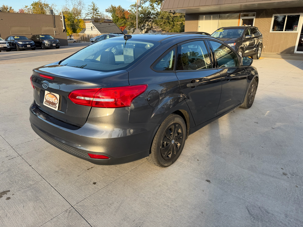 Ford Focus S Sedan 2017 Ford Focus S Sedan 2017