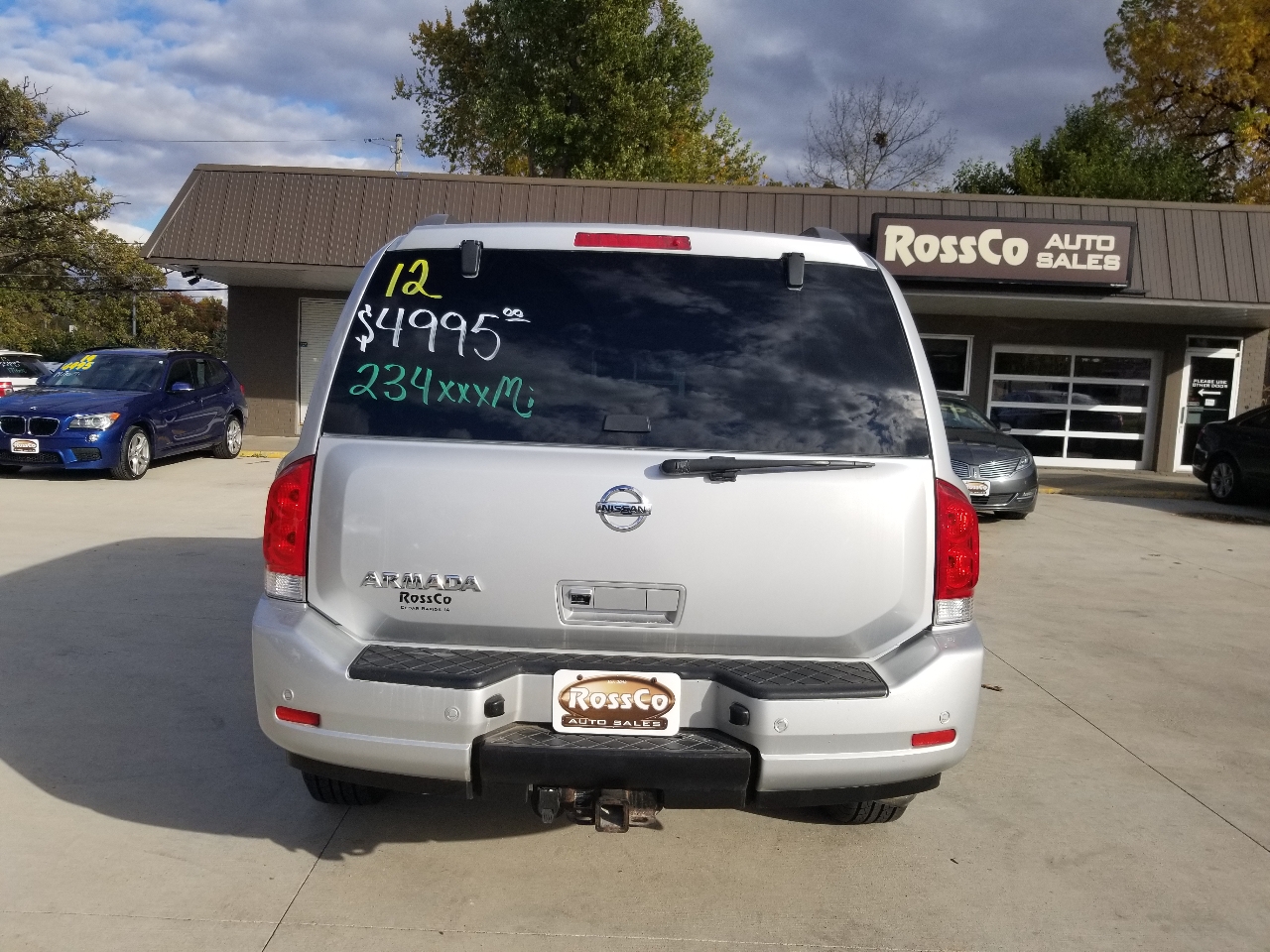 Nissan Armada SL 4WD 2012 Nissan Armada SL 4WD 2012