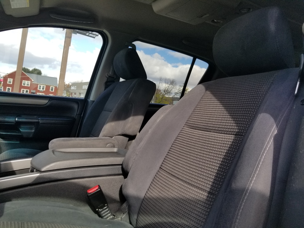 Nissan Armada SL 4WD 2012 Nissan Armada SL 4WD 2012