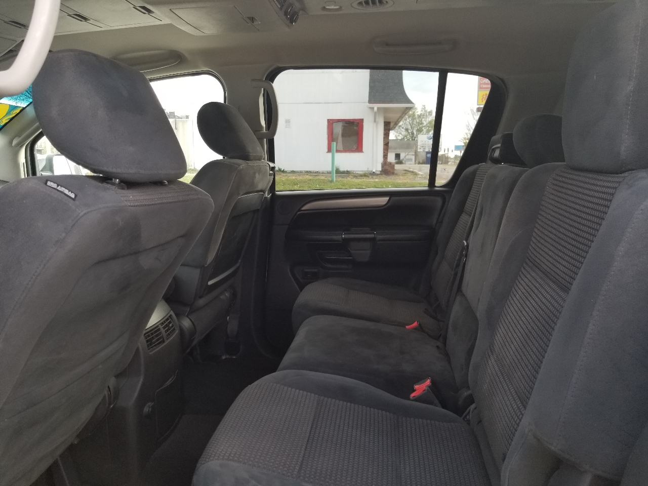 Nissan Armada SL 4WD 2012 Nissan Armada SL 4WD 2012