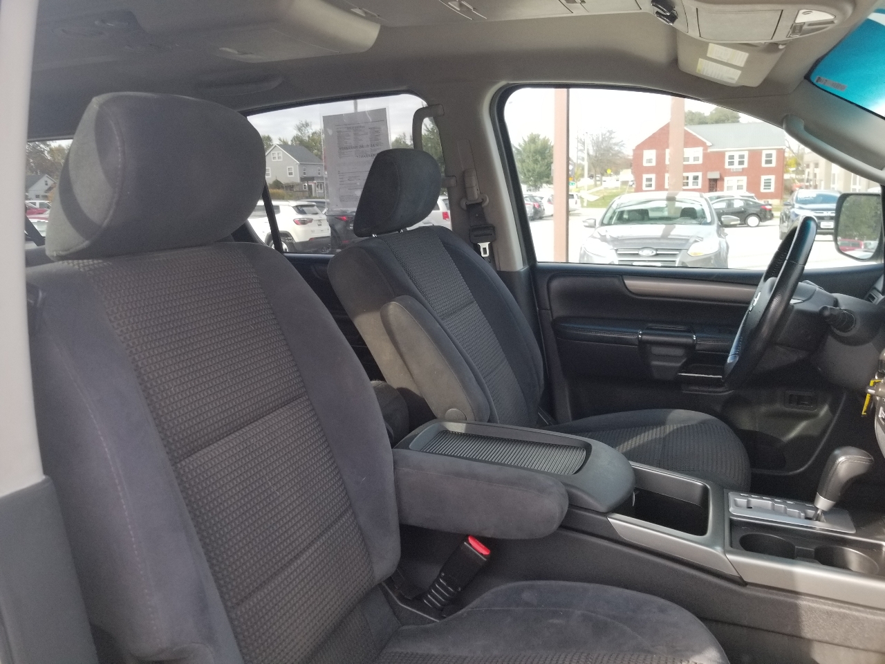 Nissan Armada SL 4WD 2012 Nissan Armada SL 4WD 2012