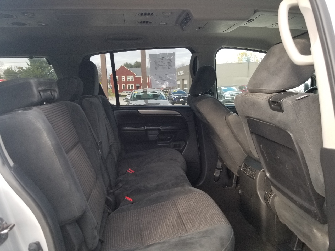 Nissan Armada SL 4WD 2012 Nissan Armada SL 4WD 2012