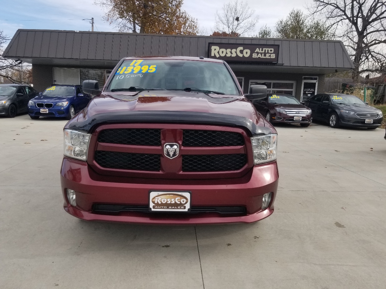 2017 Ram 1500 Tradesman photo 2