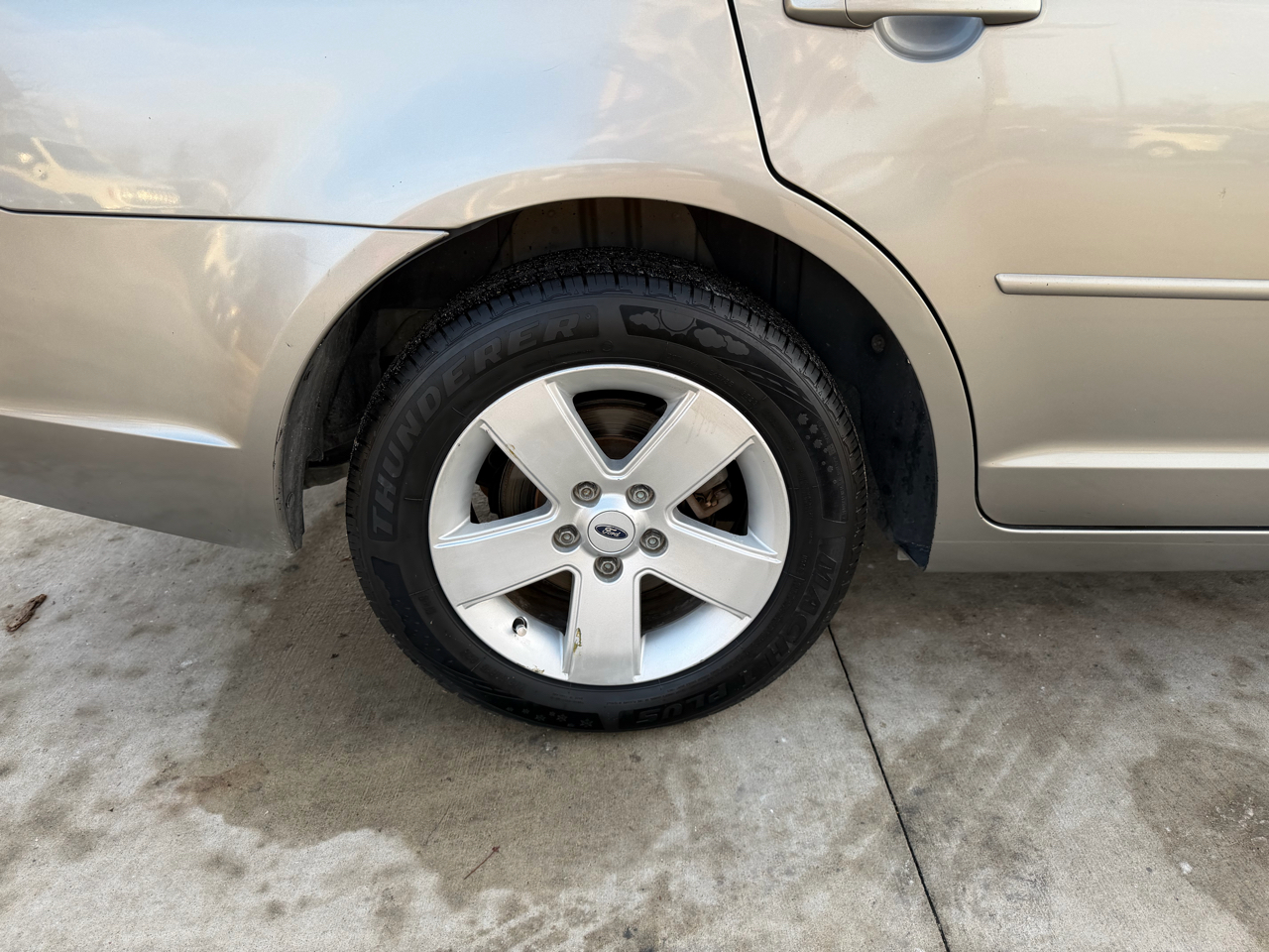 Ford Fusion I4 S 2009