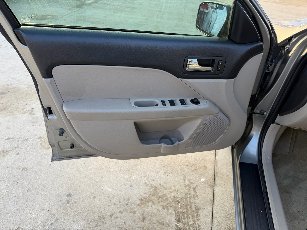 Ford Fusion I4 S 2009