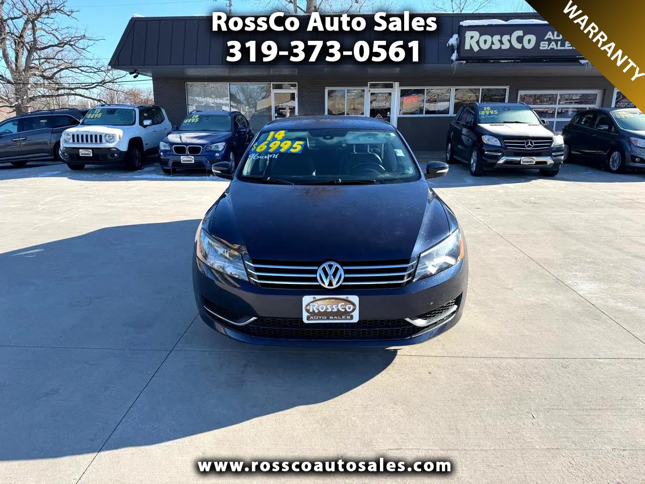 2014 Volkswagen Passat SE's photo