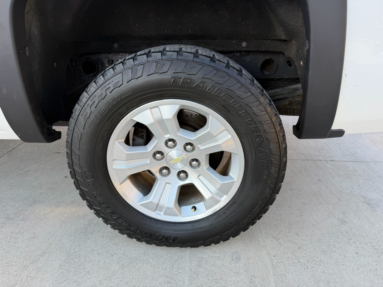 Chevrolet Silverado 1500 1LT Crew Cab 4WD 2014