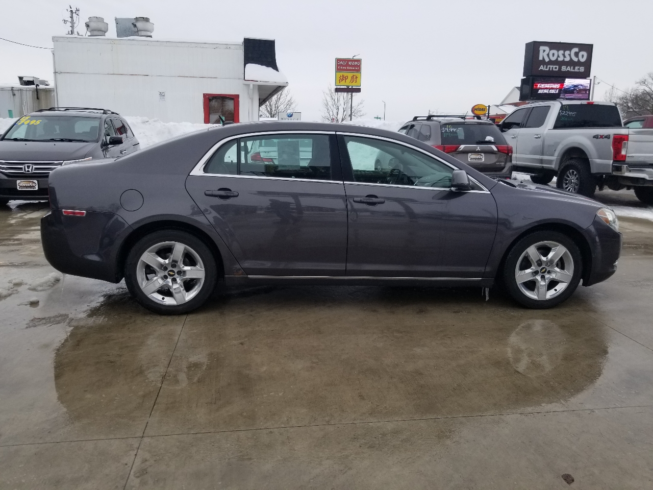 Chevrolet Malibu 1LT 2010