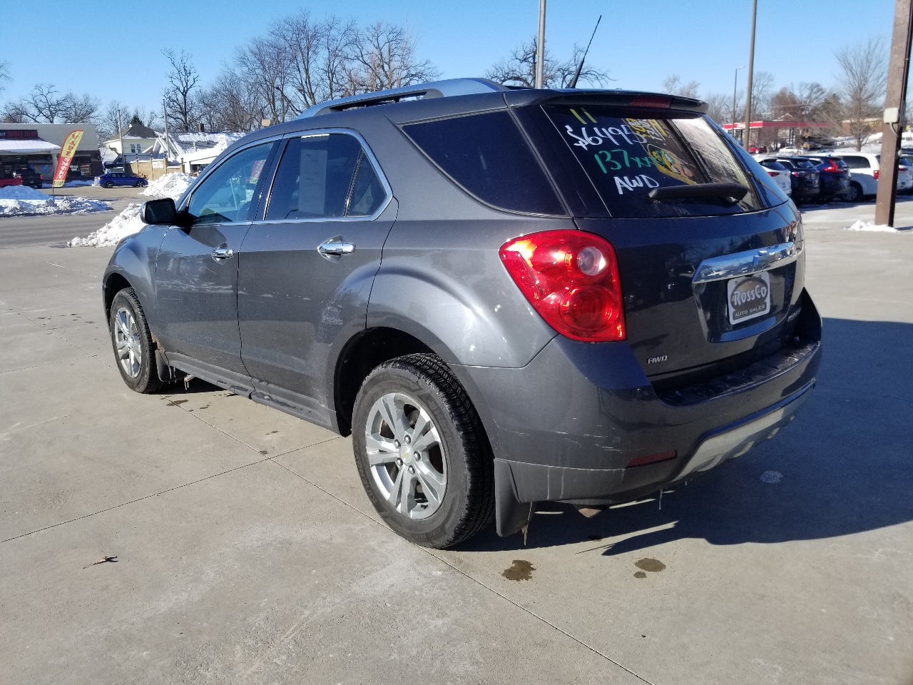 2011 Chevrolet Equinox LTZ photo 3