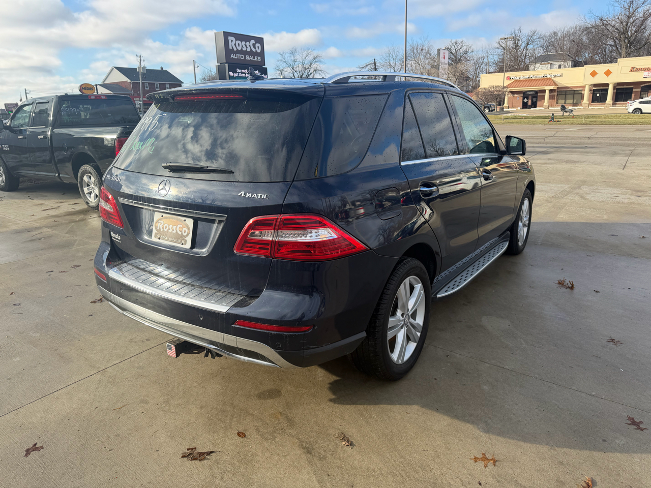 Mercedes-Benz M-Class 4MATIC 4dr ML 350 2014