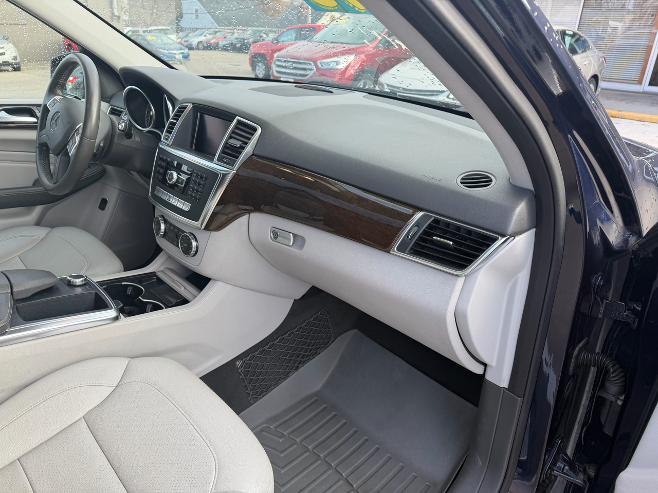 Mercedes-Benz M-Class 4MATIC 4dr ML 350 2014