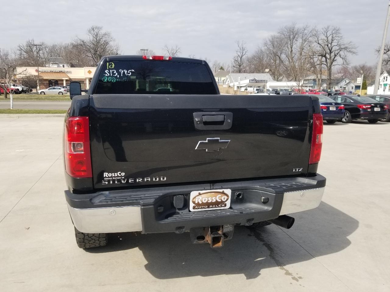 Chevrolet Silverado 2500HD 4WD Ext Cab 144.2" LTZ 2012